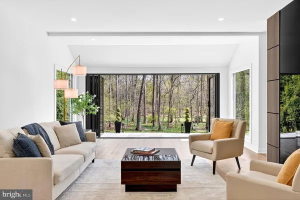 $4,350,000 | 7126 Darby Road, Bethesda, MD 20817