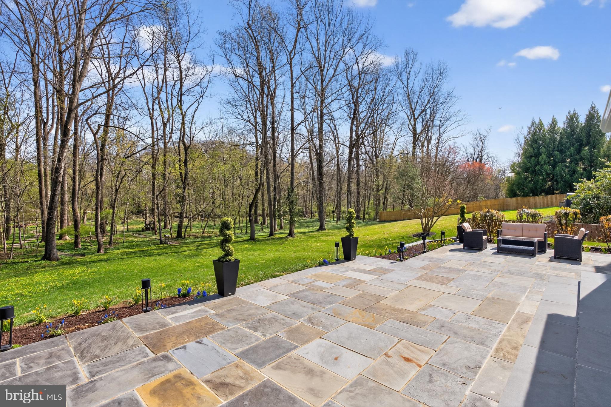 7126 Darby Road Bethesda, MD 20817 - Photo 5 of 79