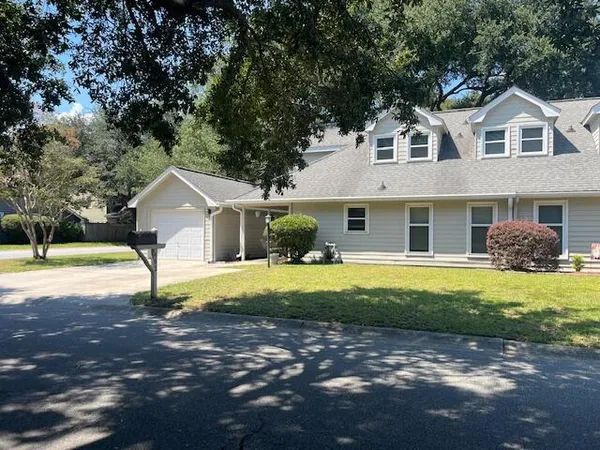 $4,200 | 662 Poaug Lane, Mount Pleasant, SC 29464