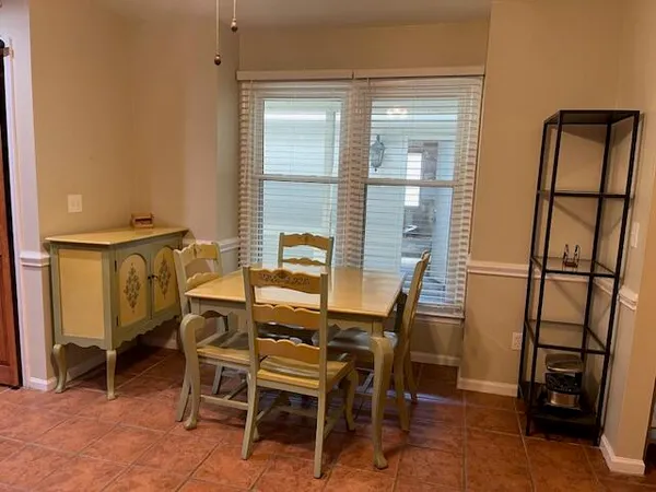 $4,200 | 662 Poaug Lane, Mount Pleasant, SC 29464