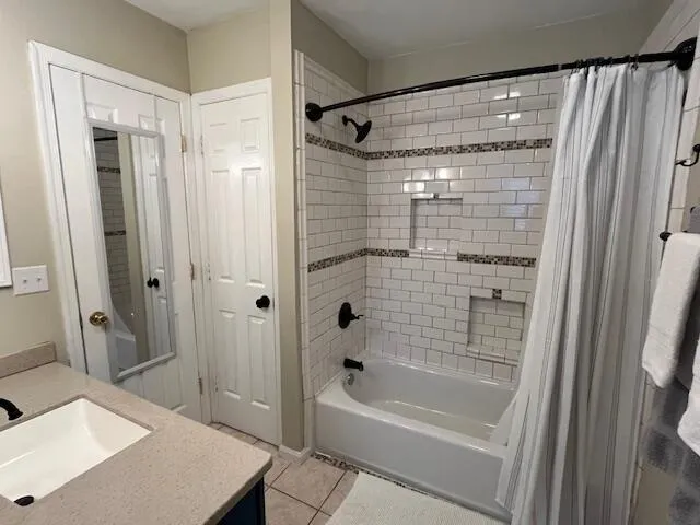 $4,200 | 662 Poaug Lane, Mount Pleasant, SC 29464