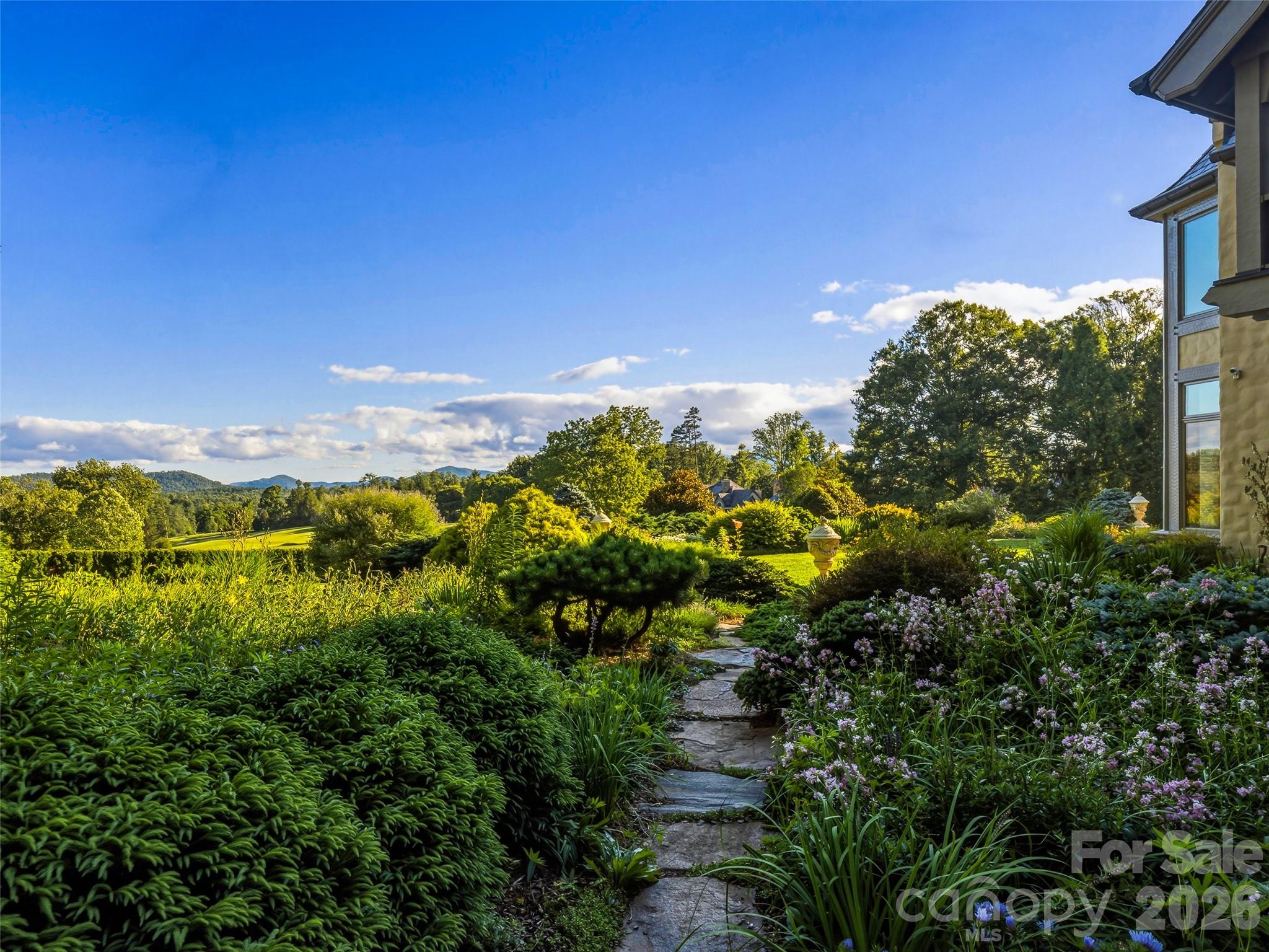 7 Stuyvesant Road Biltmore Forest, NC 28803 - Photo 20 of 48