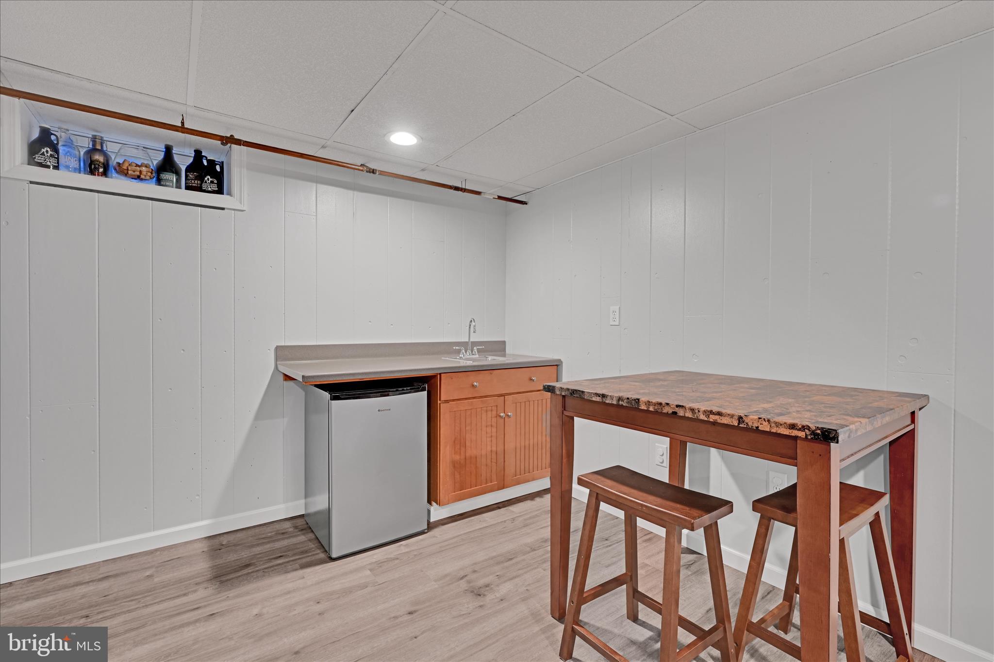 112 Whitney Road Lancaster, PA 17603 - Photo 24 of 33 Wet Bar