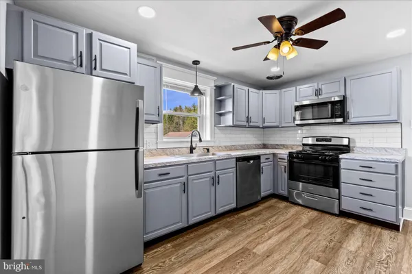 $324,900 | 113 Church Street, Seven Valleys, PA 17360
