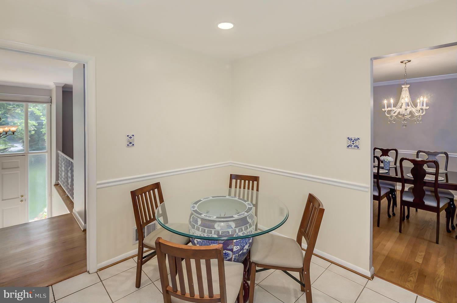 3018 Hunt Road Oakton, VA 22124 - Photo 8 of 28 Interior (General)