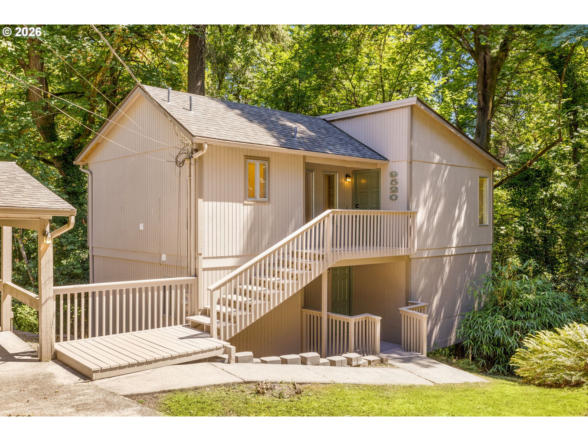 9520 Southwest 8th Avenue Portland, OR 97219 - Photo 3 of 31 Gallery Image 3