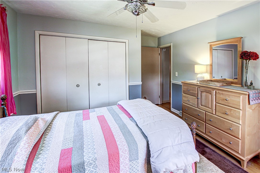 910 Andrews Road Medina, OH 44256 - Photo 32 of 45 Bedroom featuring a closet and ceiling fan