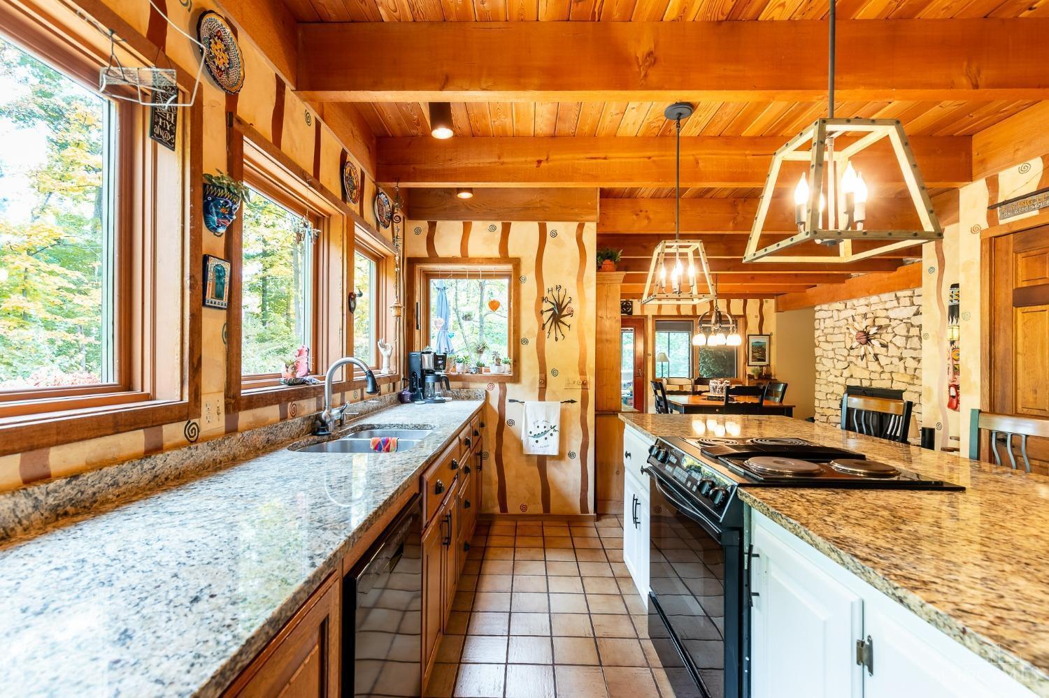 680 Nordyke Road Cincinnati, OH 45255 - Photo 14 of 50 Gallery Image 14