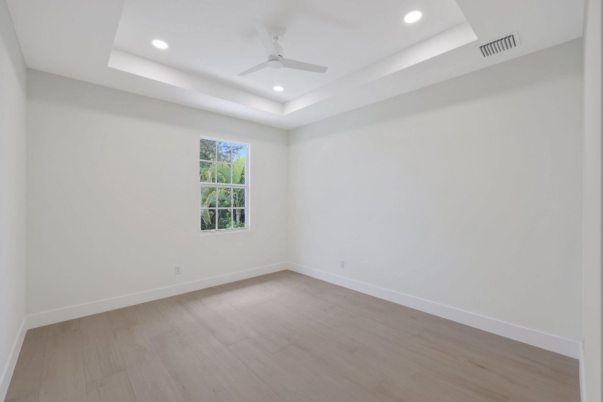 115 Magic Way Jupiter, FL 33458 - Photo 34 of 47 115 Magic Way - 67.jpg-SMALL