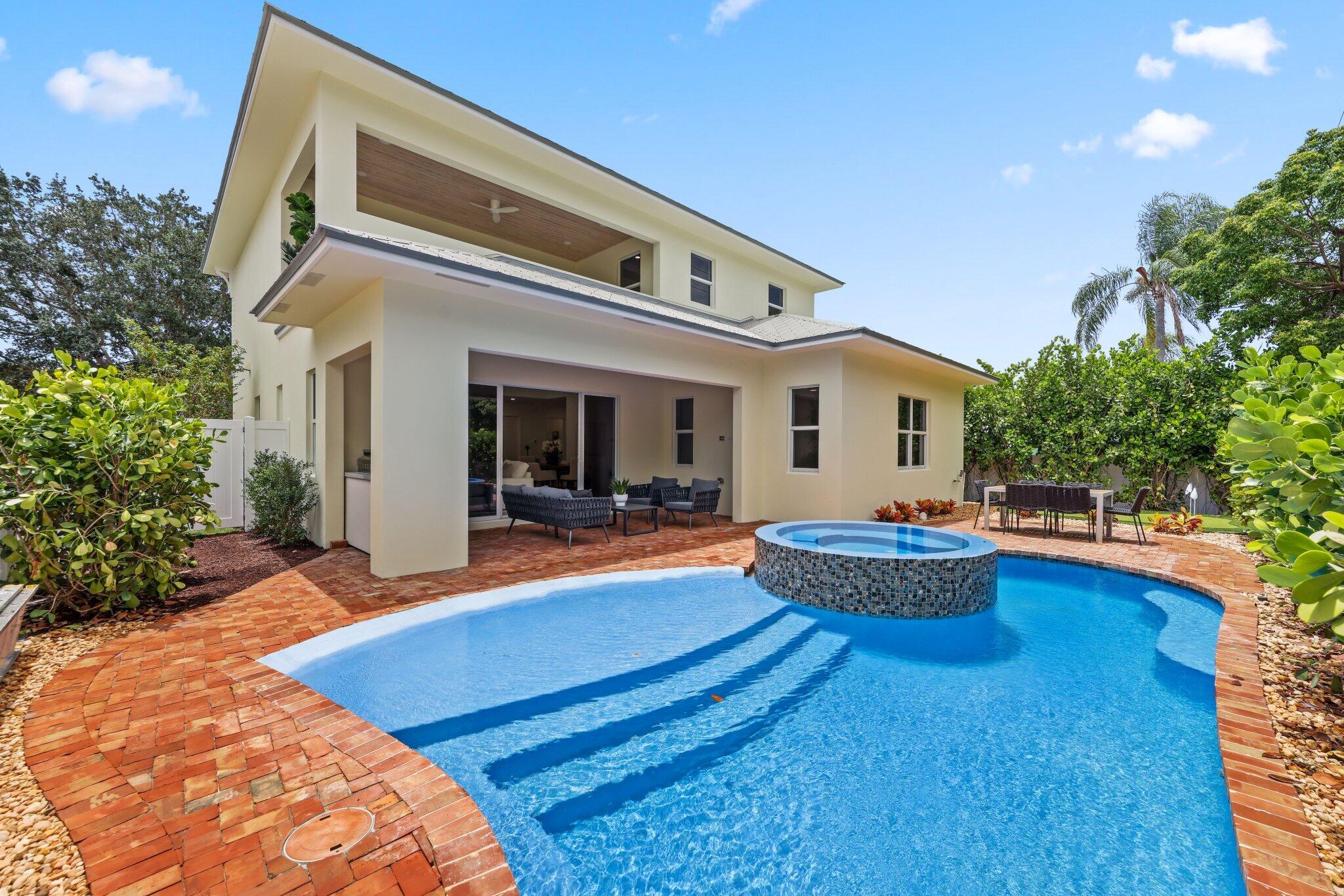 115 Magic Way Jupiter, FL 33458 - Photo 7 of 47 115 Magic Way - 51.jpg-SMALL