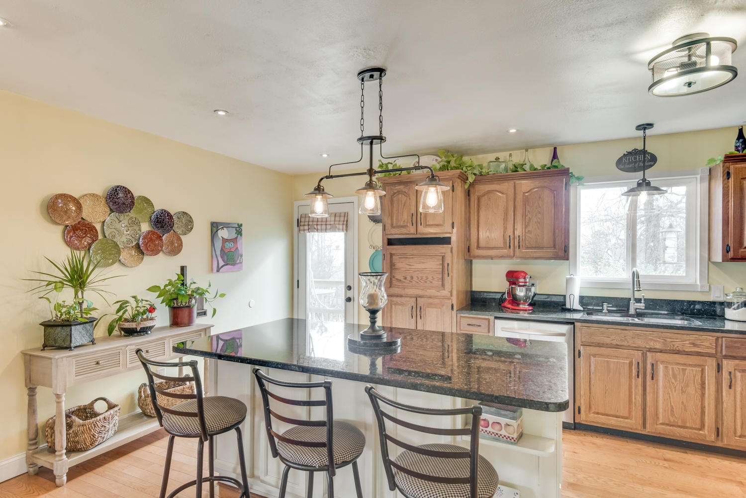 5806 Riley Road Ooltewah, TN 37363 - Photo 7 of 21 5806_Riley_Rd18