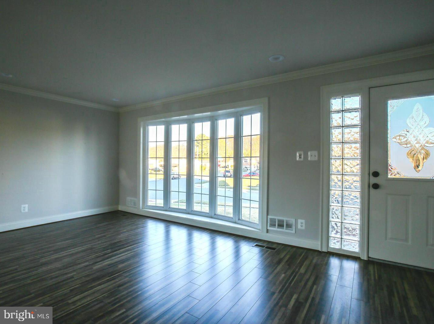 3626 Bellmore Road Baltimore, MD 21244 - Photo 3 of 22