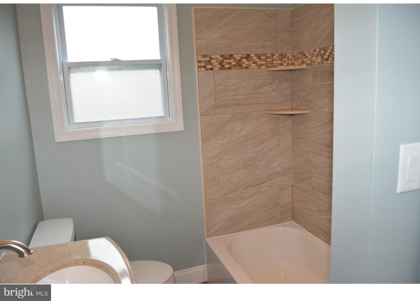 901 Beverly Road Burlington, NJ 08016 - Photo 18 of 20 Bathroom