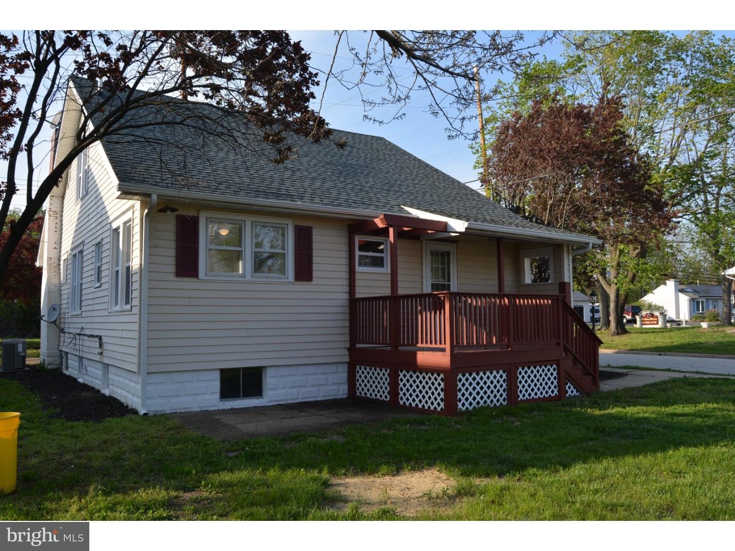 901 Beverly Road Burlington, NJ 08016 - Photo 19 of 20 Exterior Back