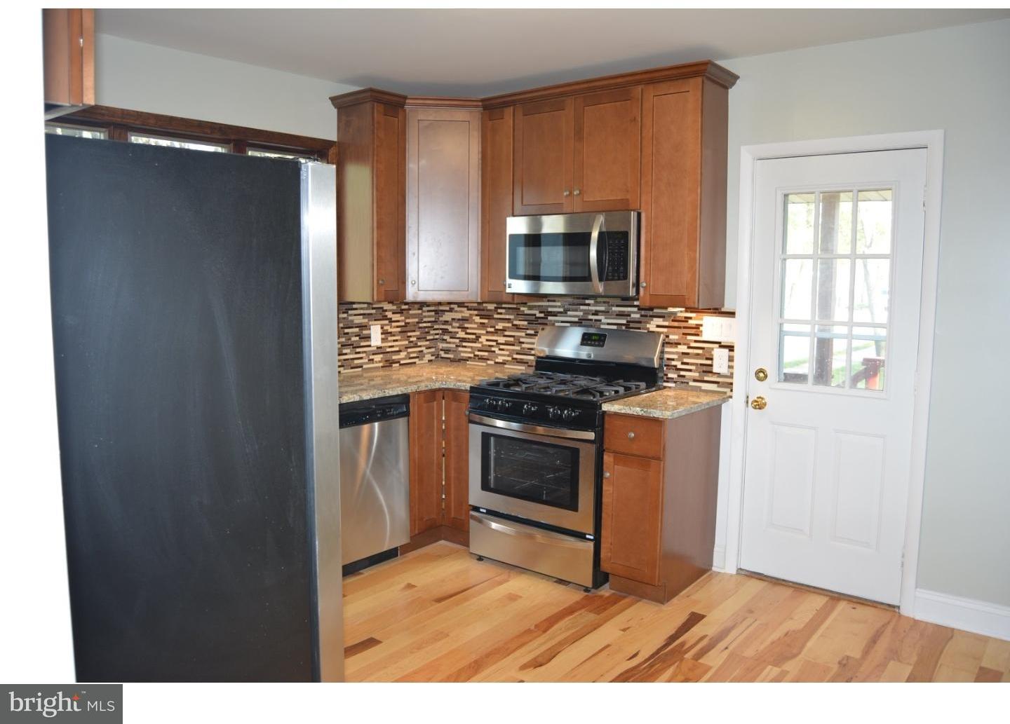901 Beverly Road Burlington, NJ 08016 - Photo 8 of 20 Kitchen