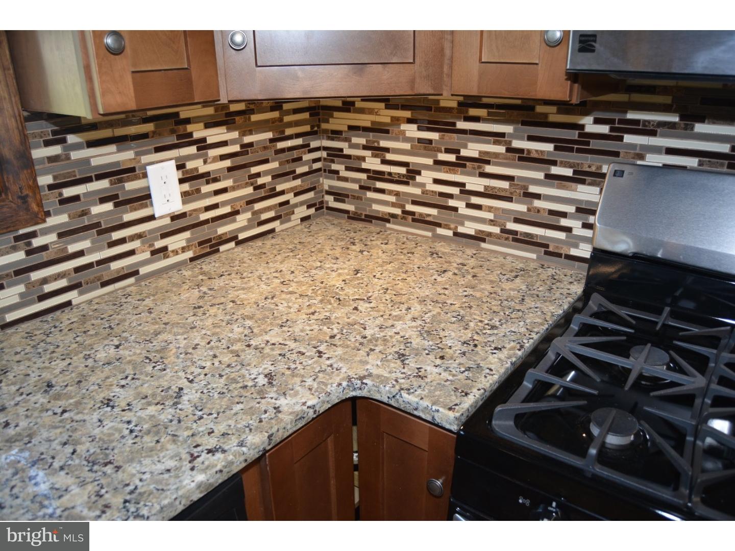 901 Beverly Road Burlington, NJ 08016 - Photo 9 of 20 Kitchen