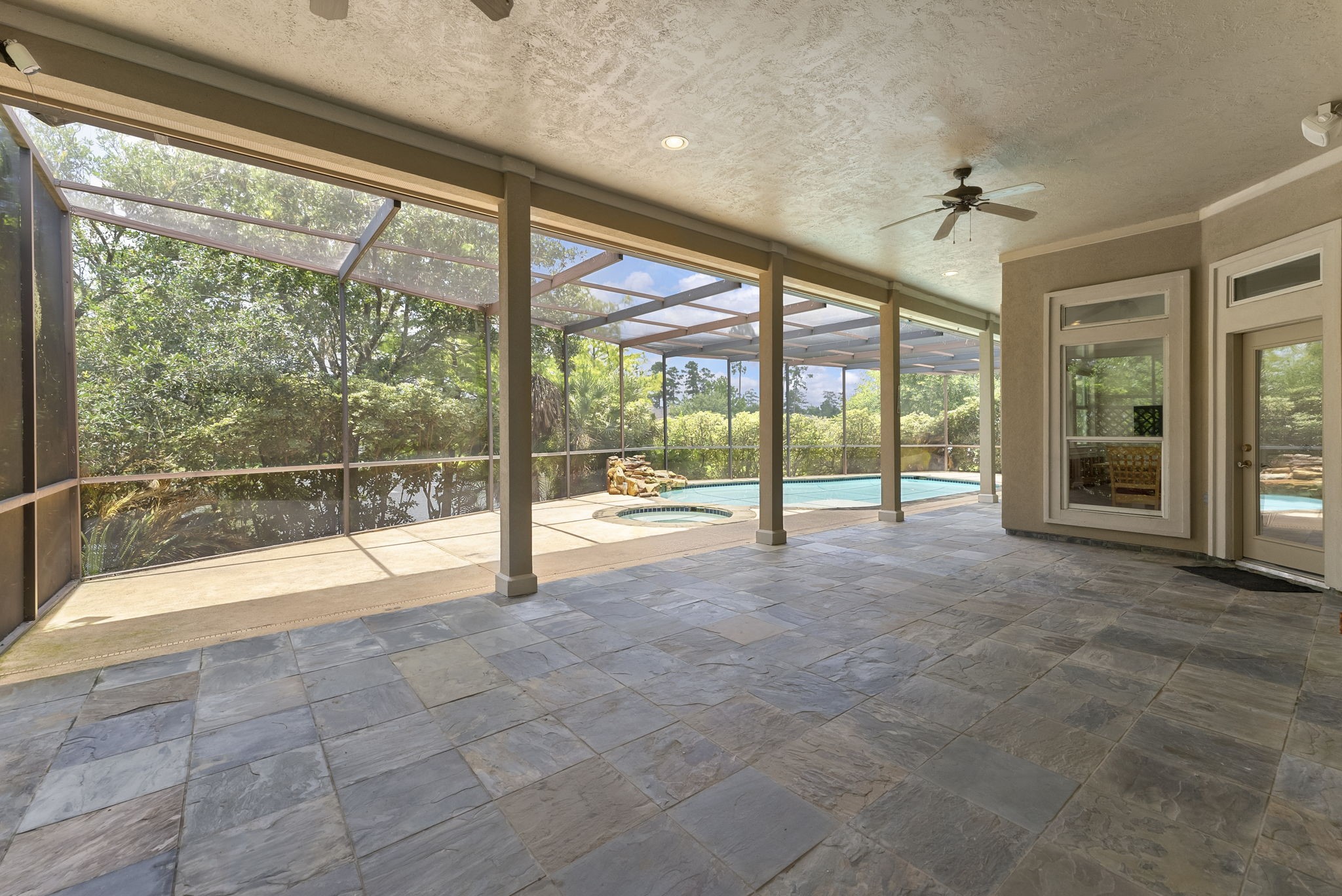 25211 Hideaway Run Drive Spring, TX 77389 - Photo 7 of 40