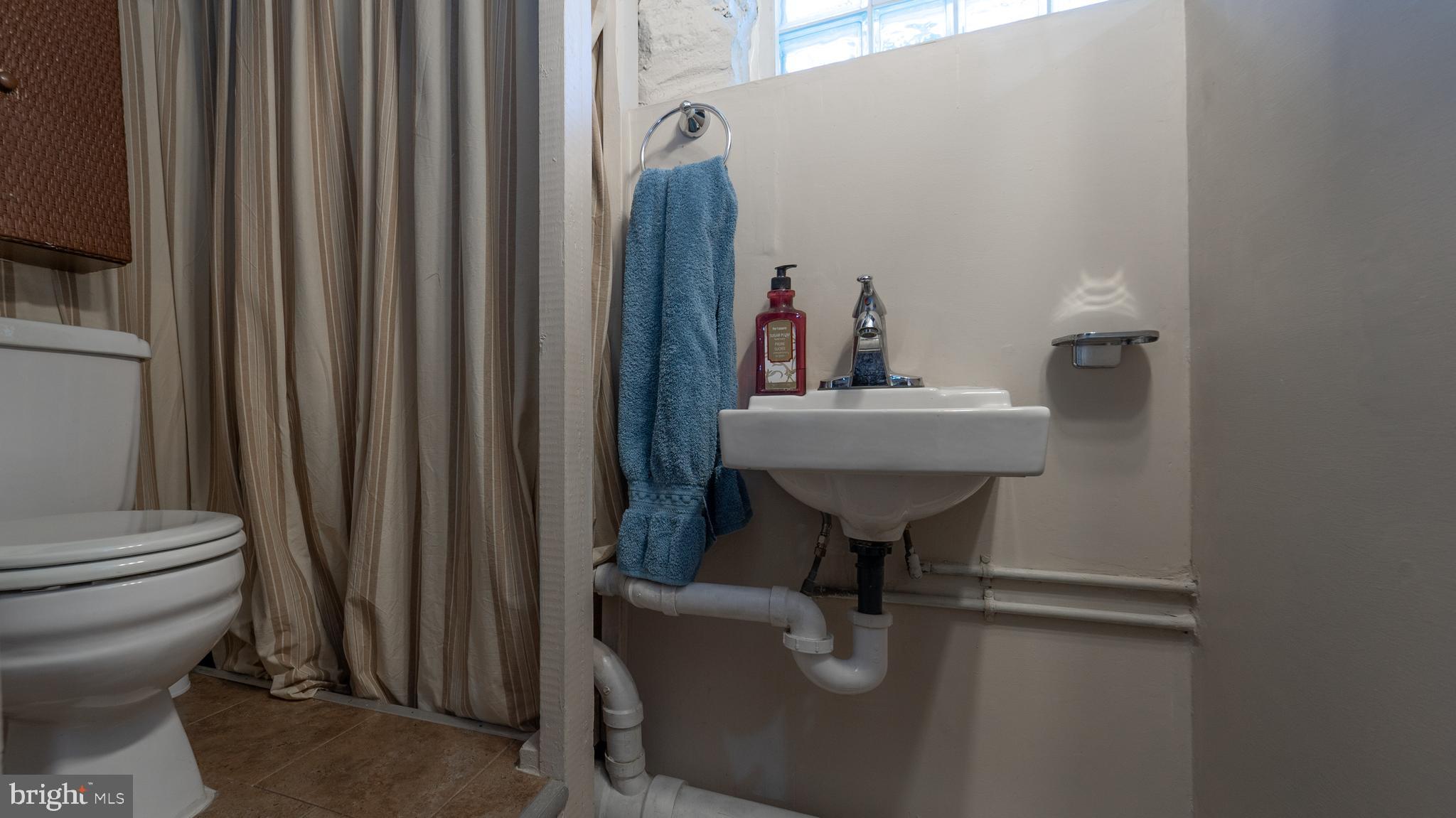 5 Edmondson Ridge Road Catonsville, MD 21228 - Photo 24 of 46