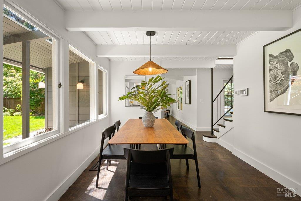 5 Heather Way Mill Valley, CA 94941 - Photo 11 of 39 Light filled dining room