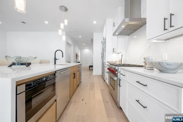 $12,000 | 27 Feldman Court, Paramus, NJ 07652