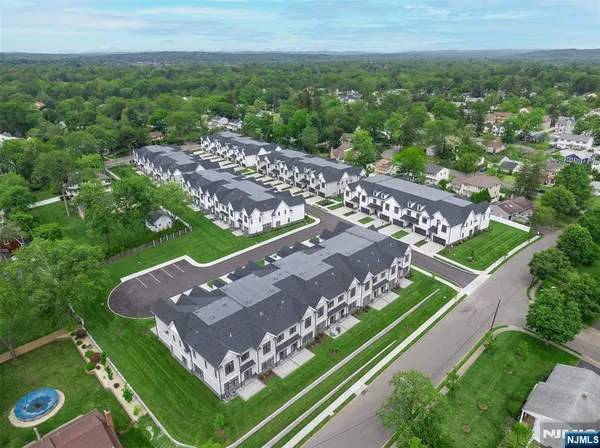 $12,000 | 27 Feldman Court, Paramus, NJ 07652