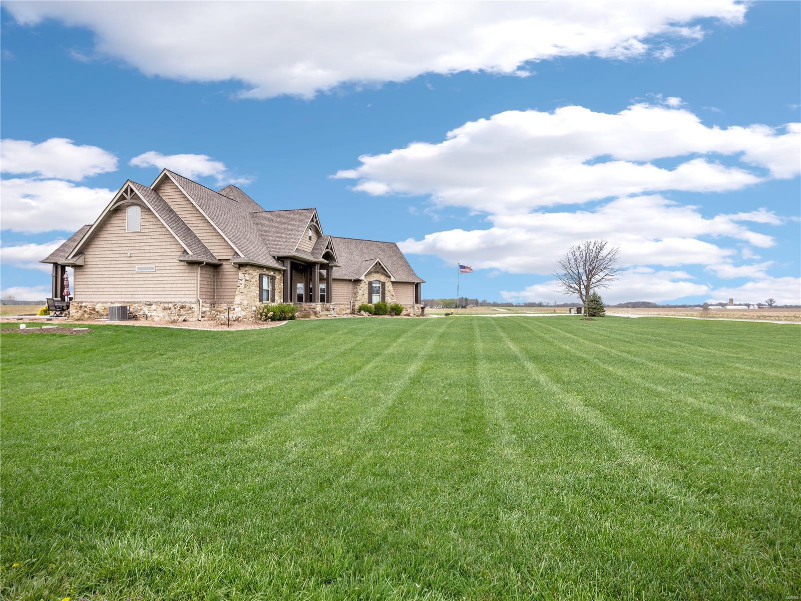 7486 Kerin Road Alhambra, IL 62001 - Photo 6 of 82