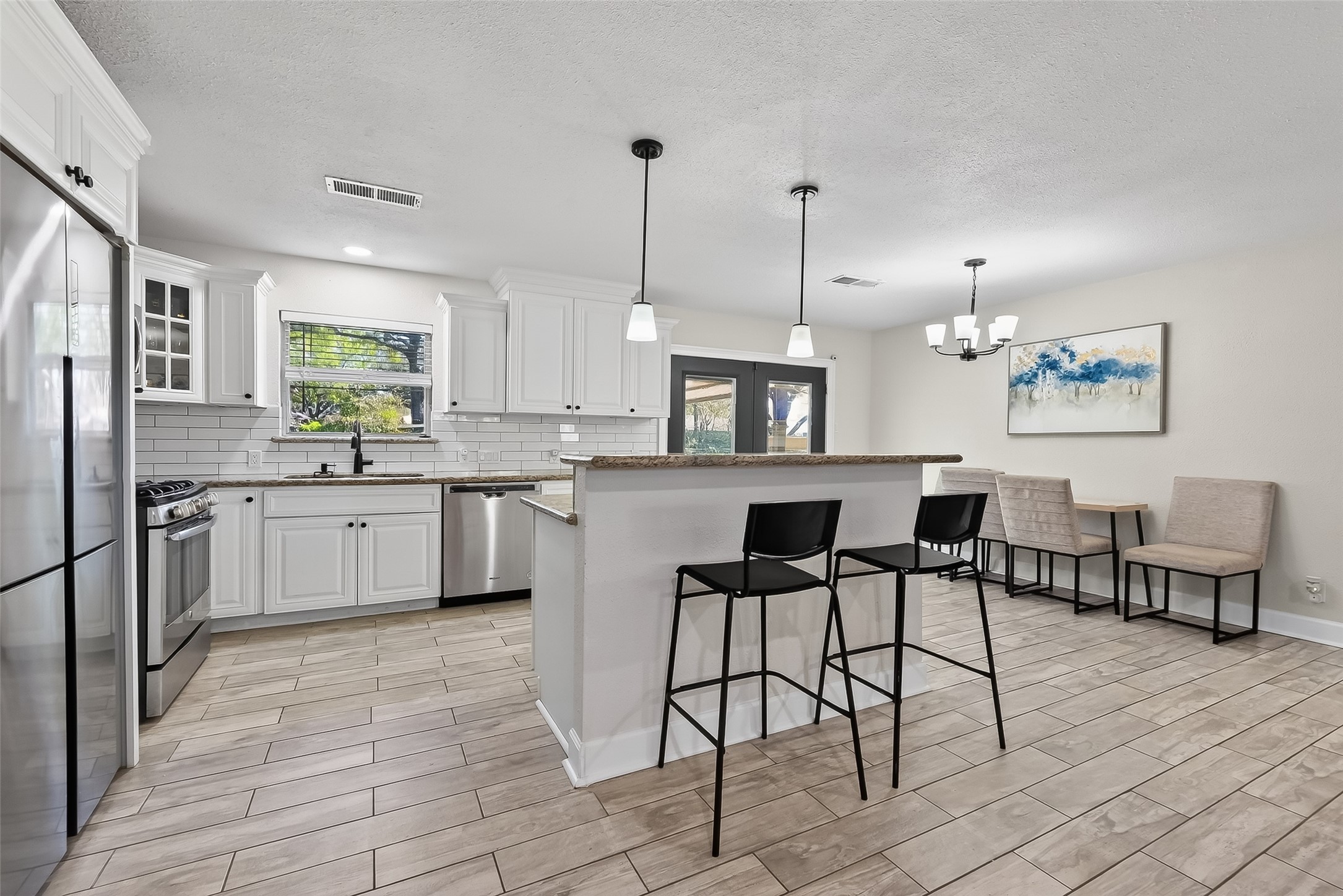 1215 Lawrence Street Rosenberg, TX 77471 - Photo 4 of 9