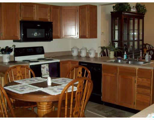 1138 Old Farm Road Lawrence, PA 15055 - Photo 5 of 17 Kitchen.