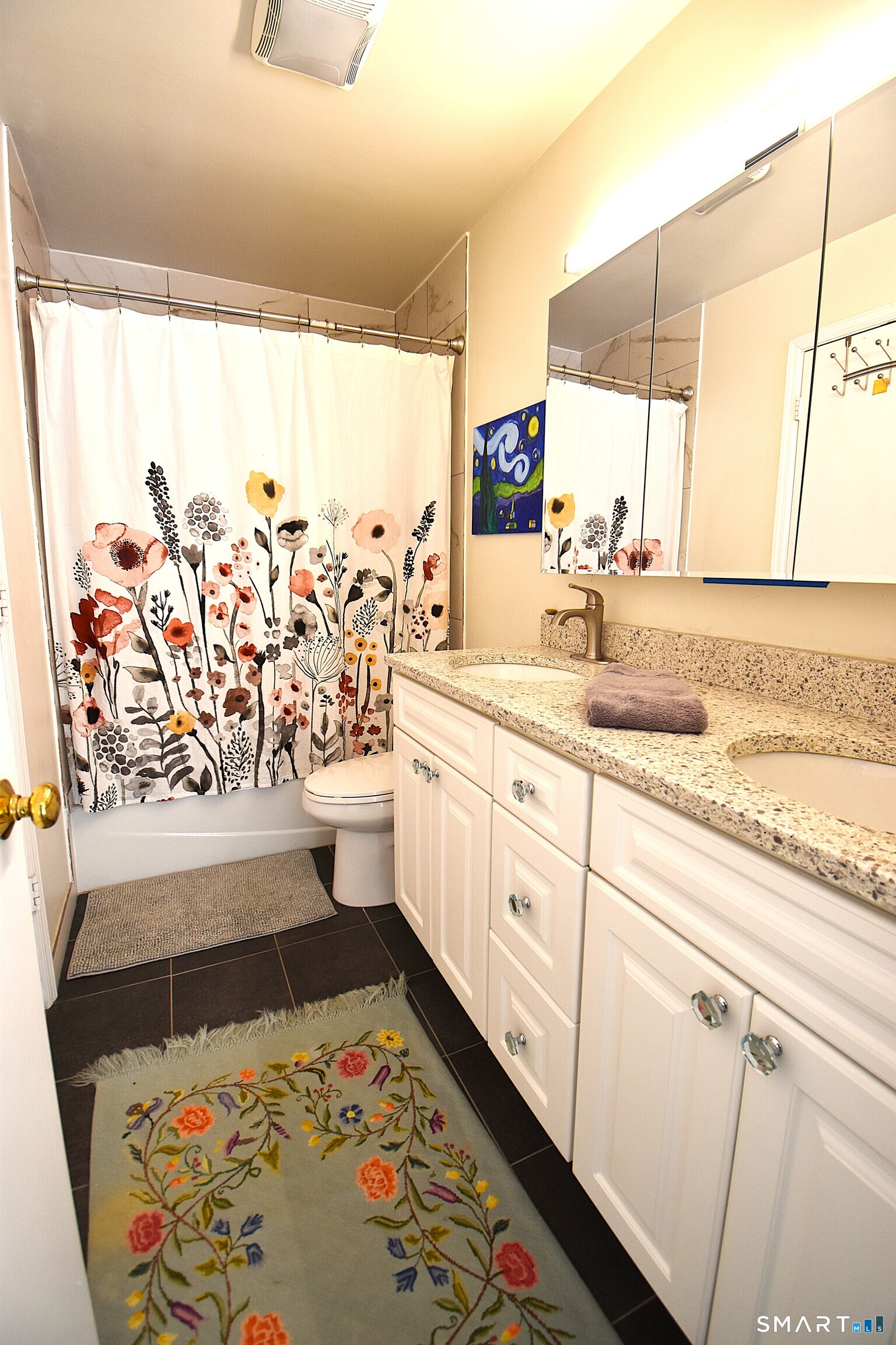 925 Oronoke Road, Unit 38A Waterbury, CT 06708 - Photo 16 of 29 a bathroom with a sink toilet and shower