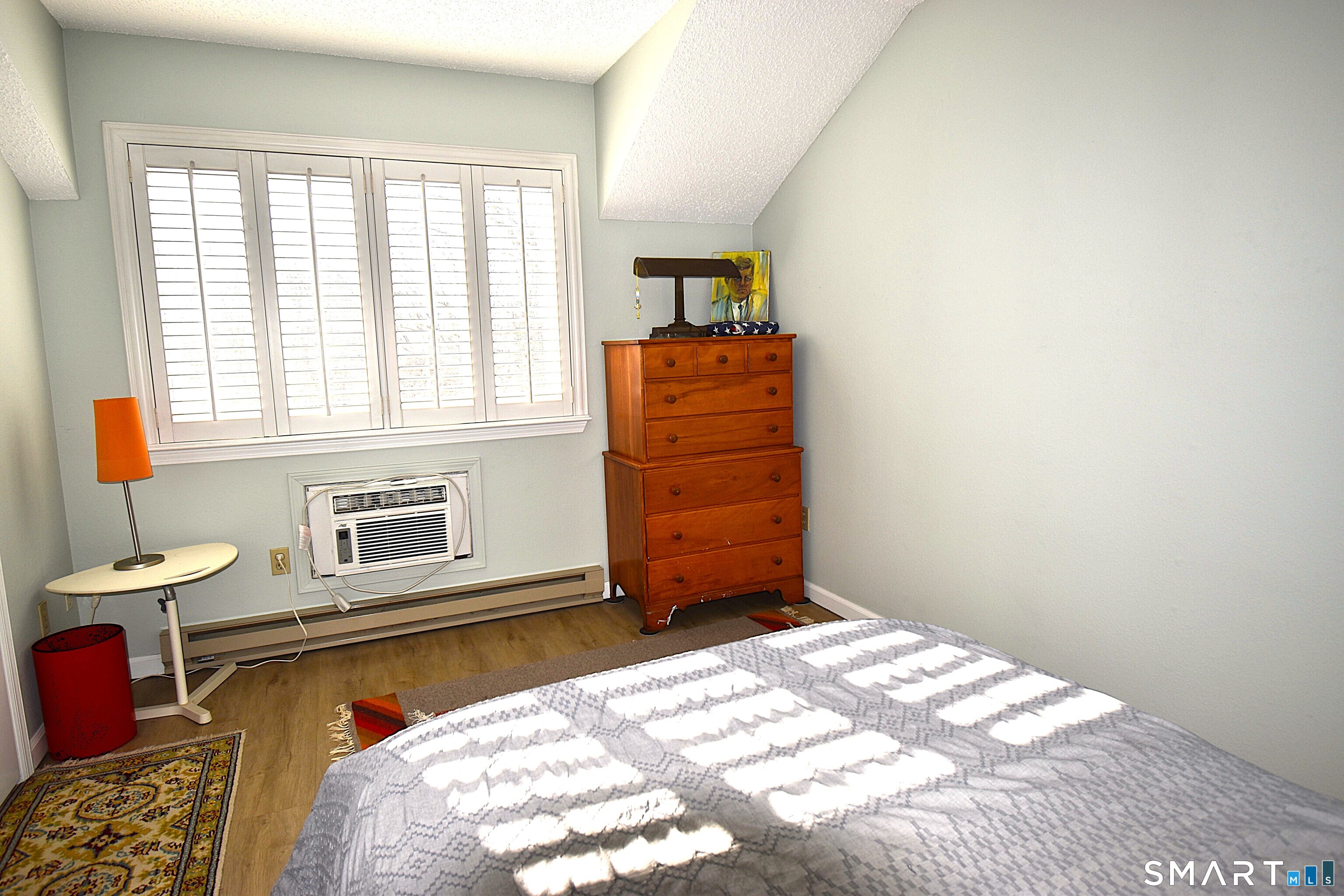 925 Oronoke Road, Unit 38A Waterbury, CT 06708 - Photo 22 of 29 a bedroom with a bed and a window