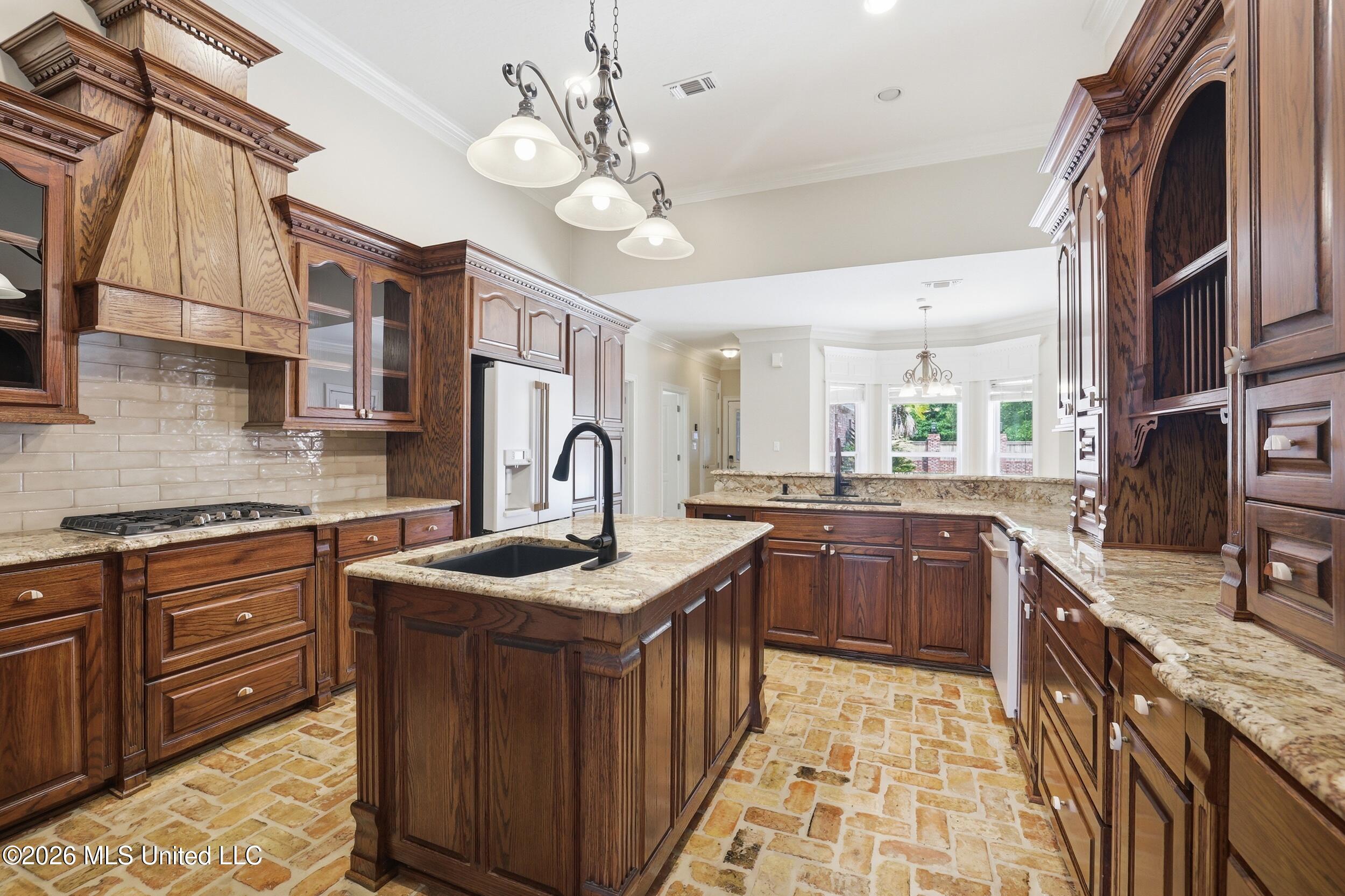 28 West Lake Road Hattiesburg, MS 39402 - Photo 19 of 75 24_r6__2444