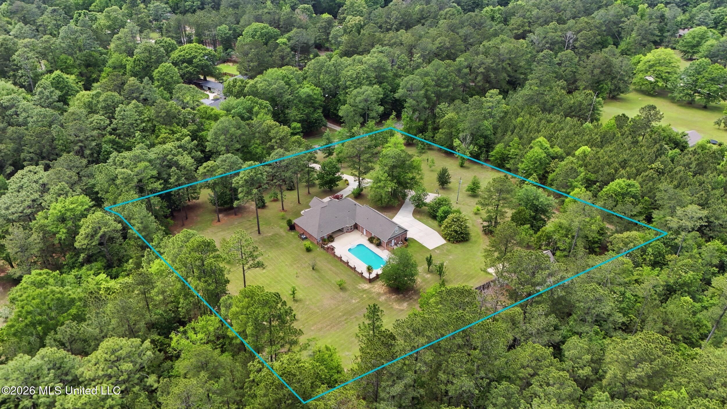 28 West Lake Road Hattiesburg, MS 39402 - Photo 71 of 75 96_8bda6705-2df9-4c82-9c86-9b1b45dfe53a