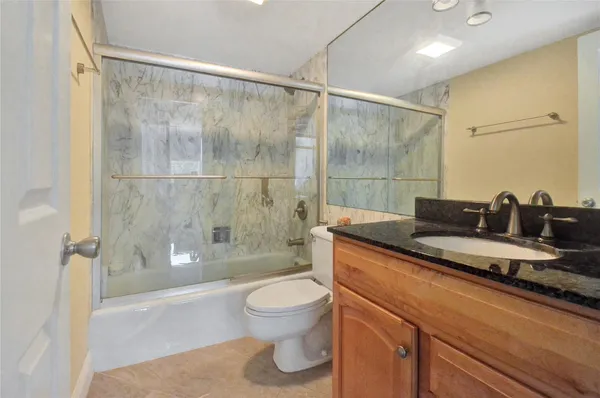 $3,350 | 2121 North Ocean Boulevard, Unit 306W, Boca Raton, FL 33431