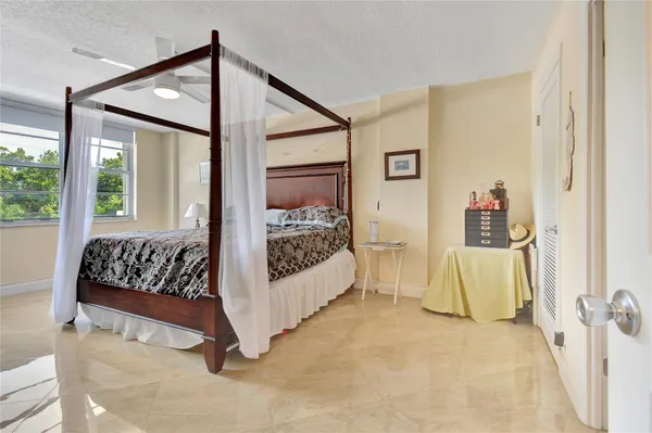 $3,350 | 2121 North Ocean Boulevard, Unit 306W, Boca Raton, FL 33431
