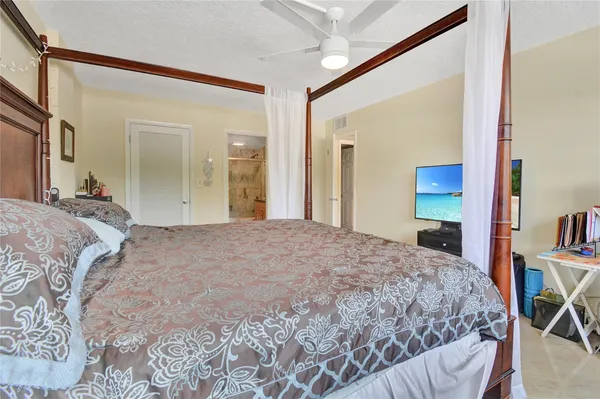 $3,350 | 2121 North Ocean Boulevard, Unit 306W, Boca Raton, FL 33431