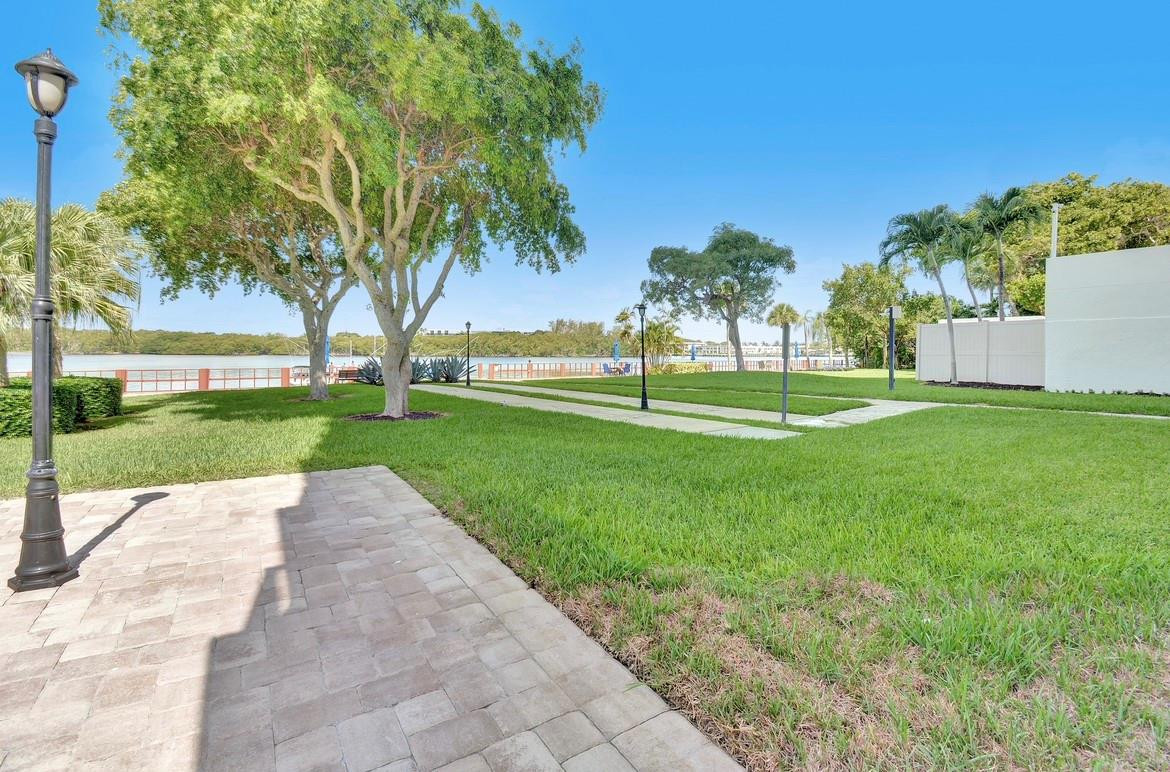 2121 North Ocean Boulevard, Unit 306W Boca Raton, FL 33431 - Photo 31 of 35 Photo 31