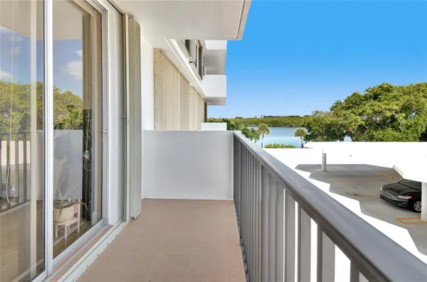 $3,350 | 2121 North Ocean Boulevard, Unit 306W, Boca Raton, FL 33431