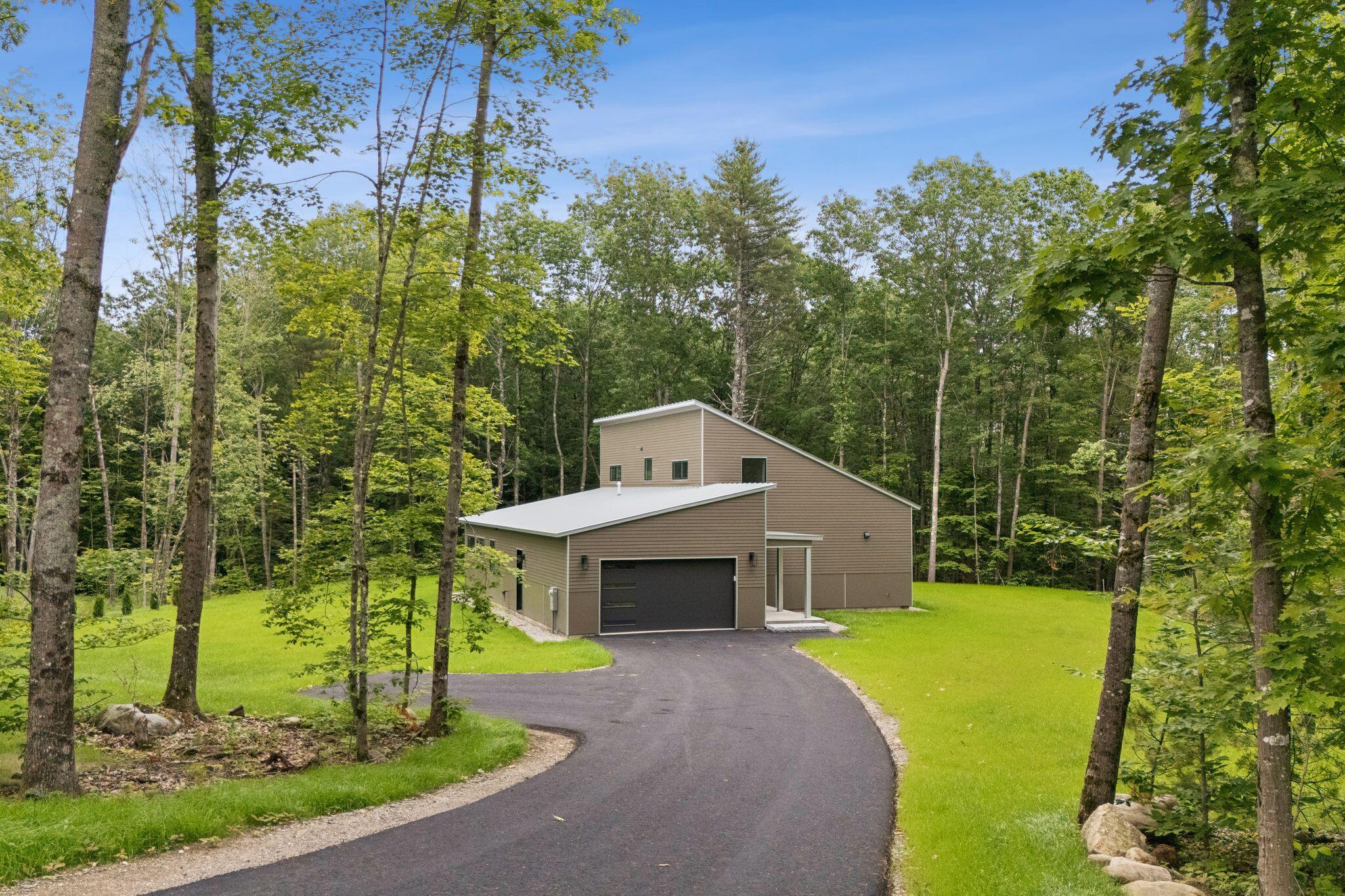 8_DJI_20250619234024_0021_D