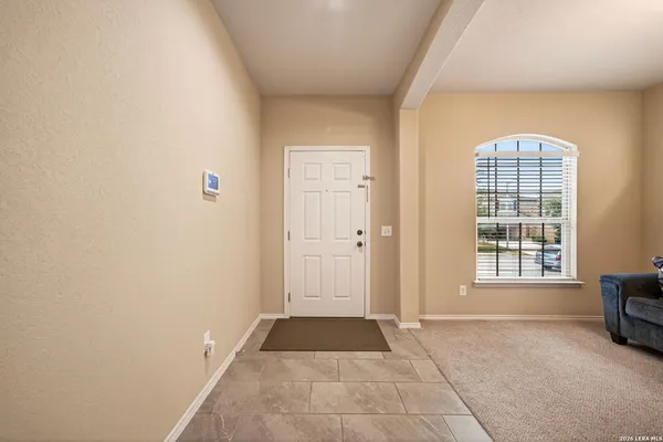 $1,900 | 8311 Prickly Oak, San Antonio, TX 78223