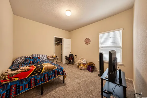 $1,900 | 8311 Prickly Oak, San Antonio, TX 78223