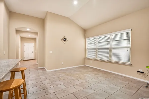 $1,900 | 8311 Prickly Oak, San Antonio, TX 78223