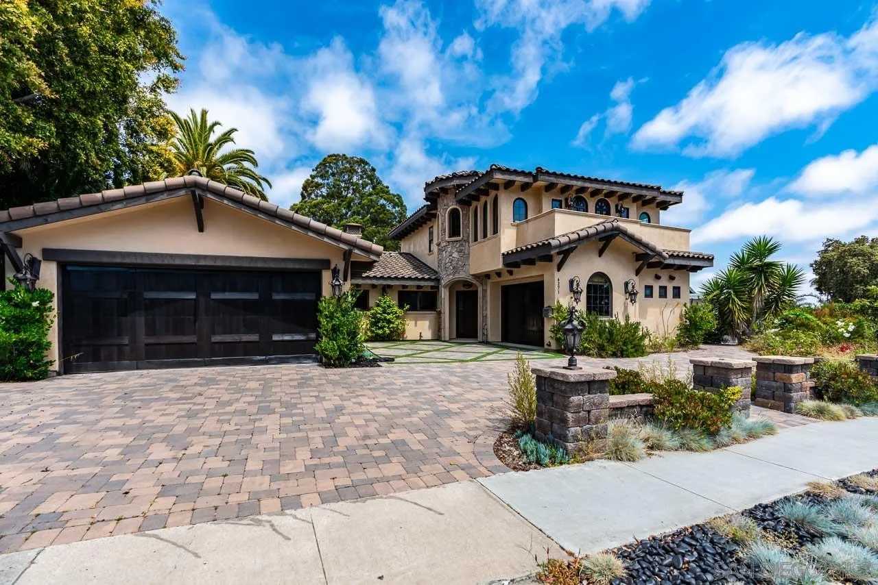 6271 Soledad Mountain Road La Jolla, CA 92037 - Photo 1 of 25