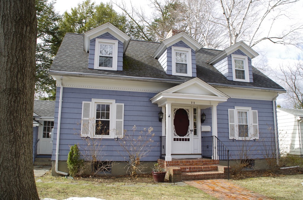 25 Maynard Road Northampton, MA 01060 - Photo 1 of 14 Gallery Image 1