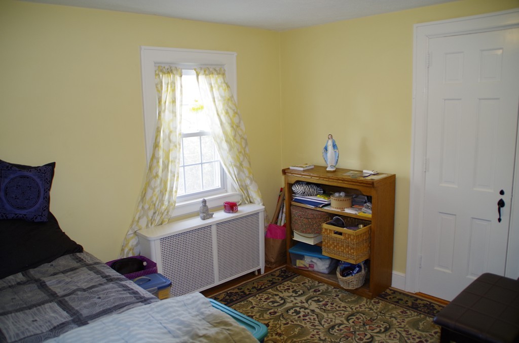 25 Maynard Road Northampton, MA 01060 - Photo 13 of 14 Gallery Image 13
