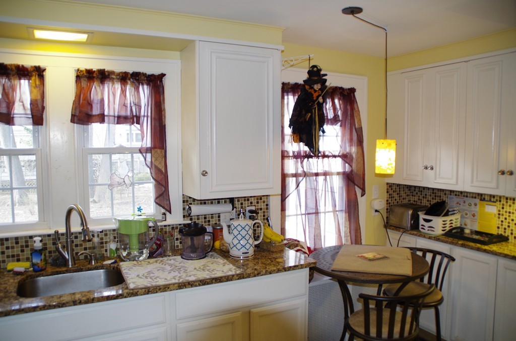 25 Maynard Road Northampton, MA 01060 - Photo 6 of 14 Gallery Image 6