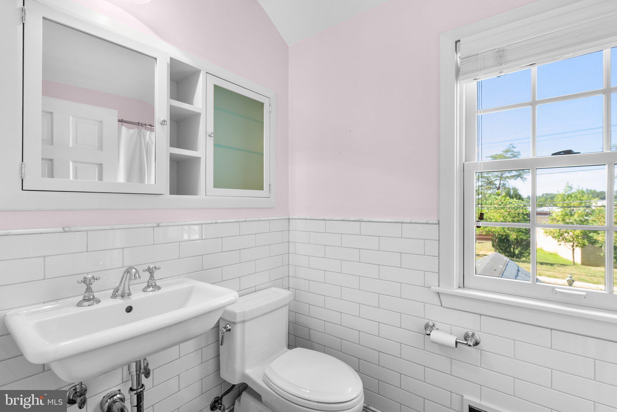 218 St Lawrence Drive Silver Spring, MD 20901 - Photo 24 of 63 Renovated upstairs bath