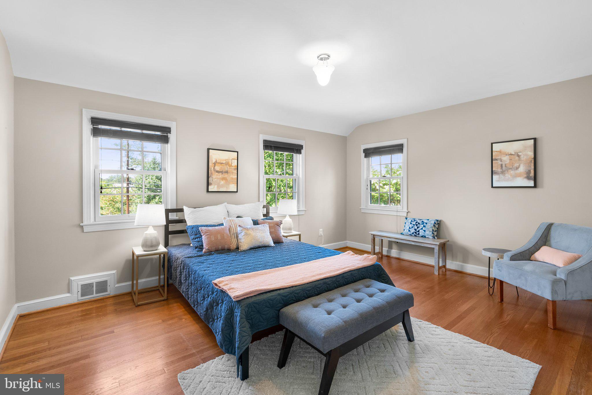 218 St Lawrence Drive Silver Spring, MD 20901 - Photo 28 of 63 Primary bedroom