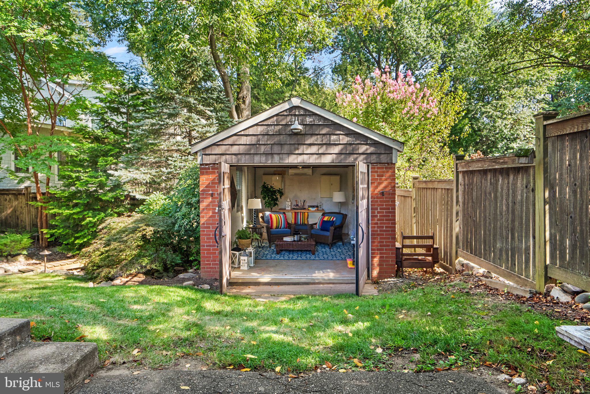 218 St Lawrence Drive Silver Spring, MD 20901 - Photo 54 of 63 Studio space with power and Heat/AC