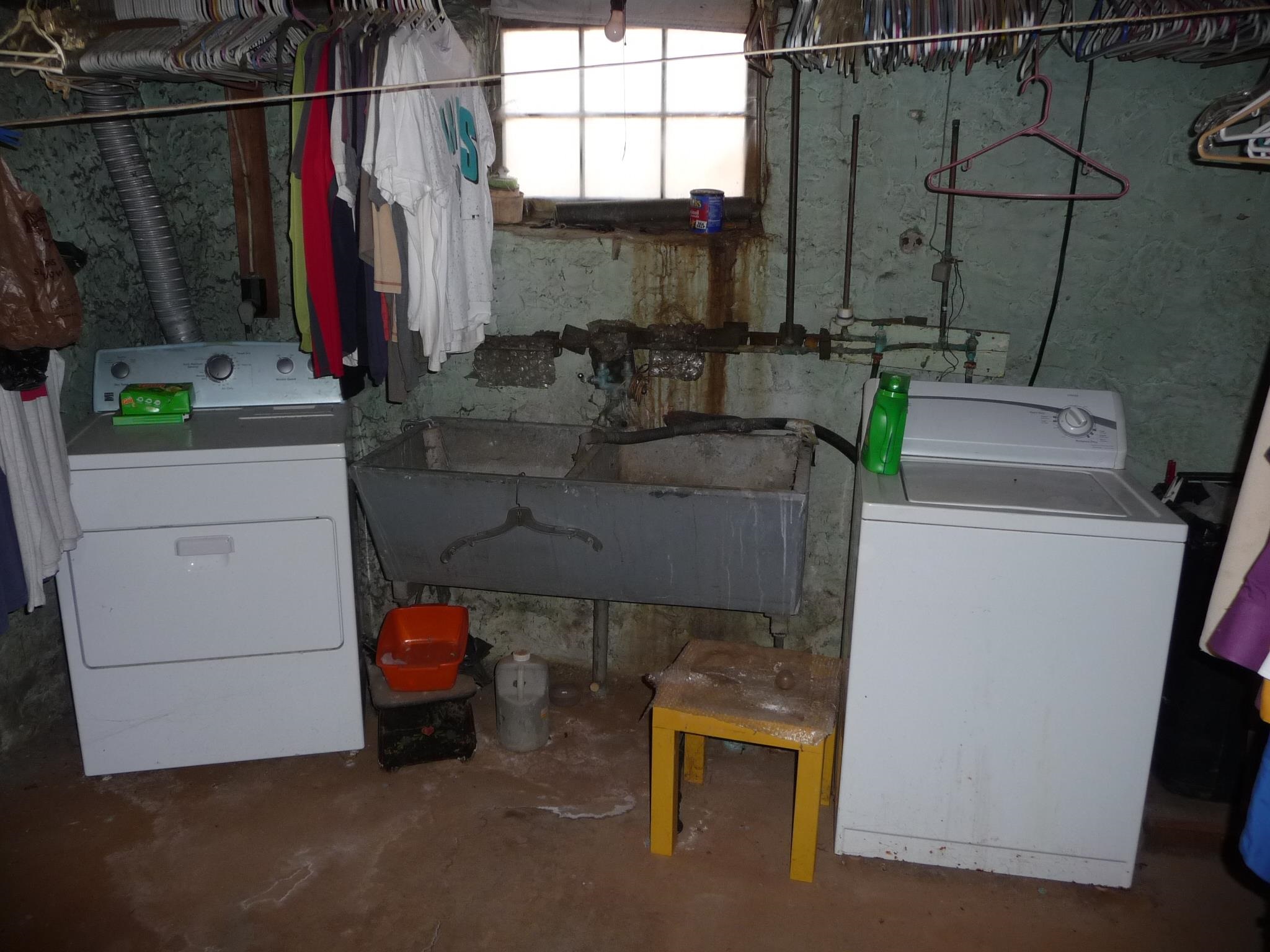 857 Union Street Manchester, NH 03104 - Photo 28 of 30