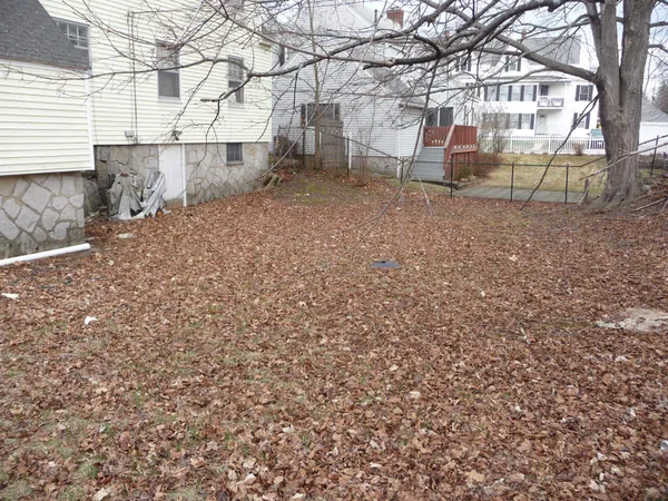 $250,000 | 857 Union Street, Manchester, NH 03104